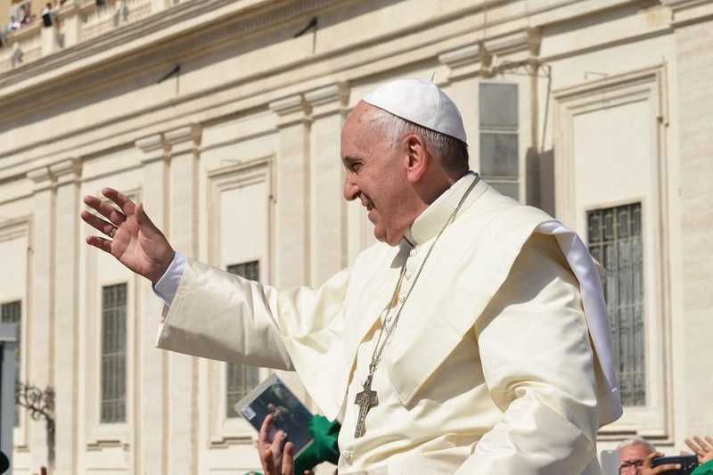 Ferenc pápa bejelentette, hogy szeptember 12-én Budapesten bemutatja a NEK zárómiséjét