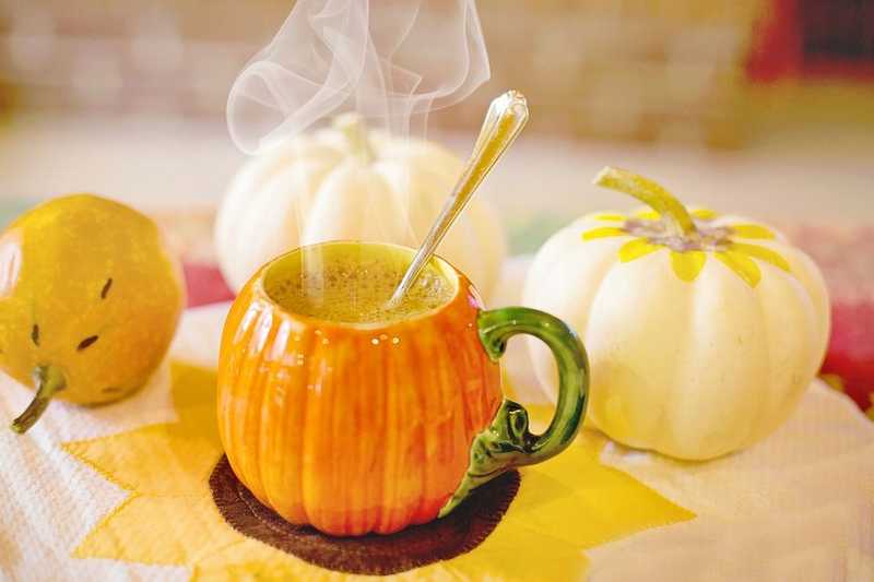 Ha kíváncsi vagy rá, milyen a híres pumpkin spice latte, otthon is kipróbálhatod! 