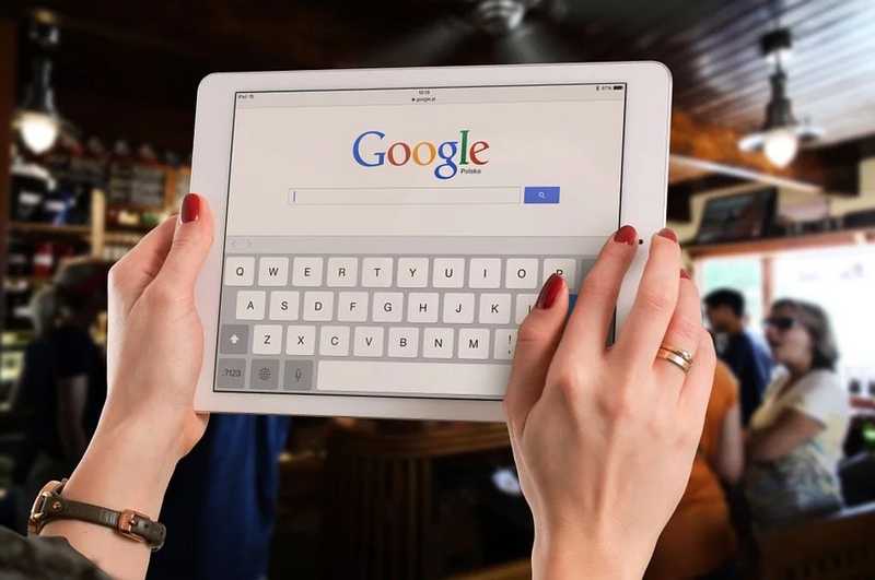 A Google szigorítja a politikai reklámok feltételeit